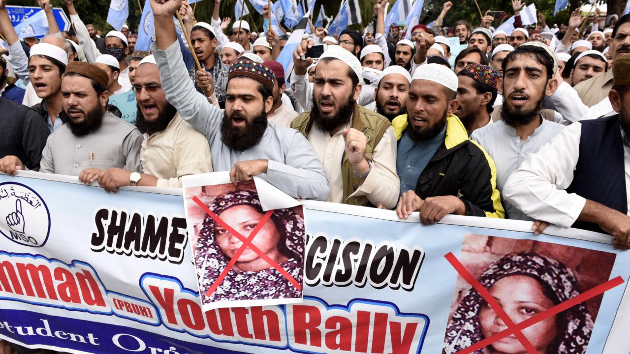 Dramat islamu - protesty w sprawie uniewinnienia Asi Bibi (Pakistan)